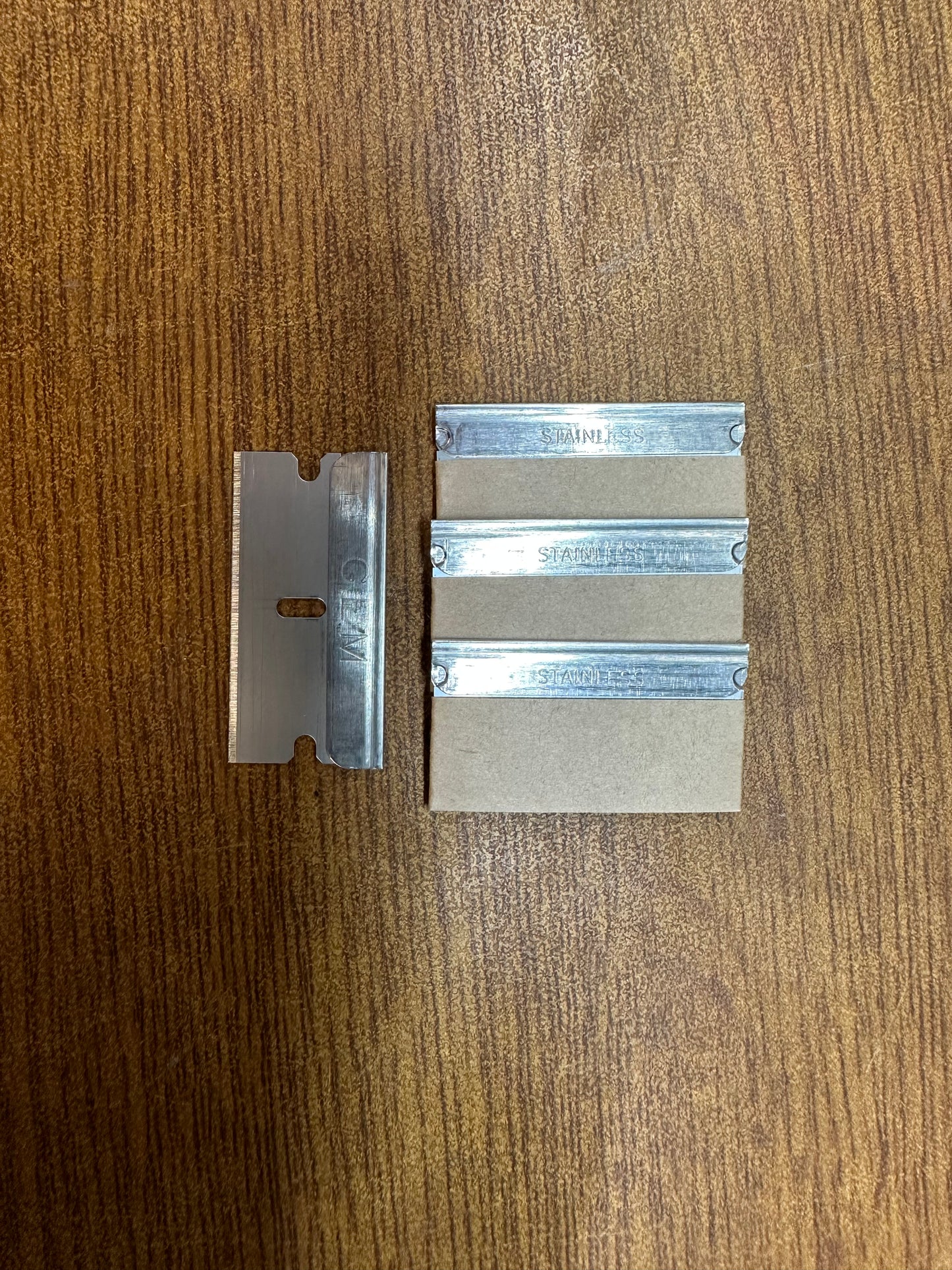 100 pack of 1 Inch Single Edge Carbon Steel Blades